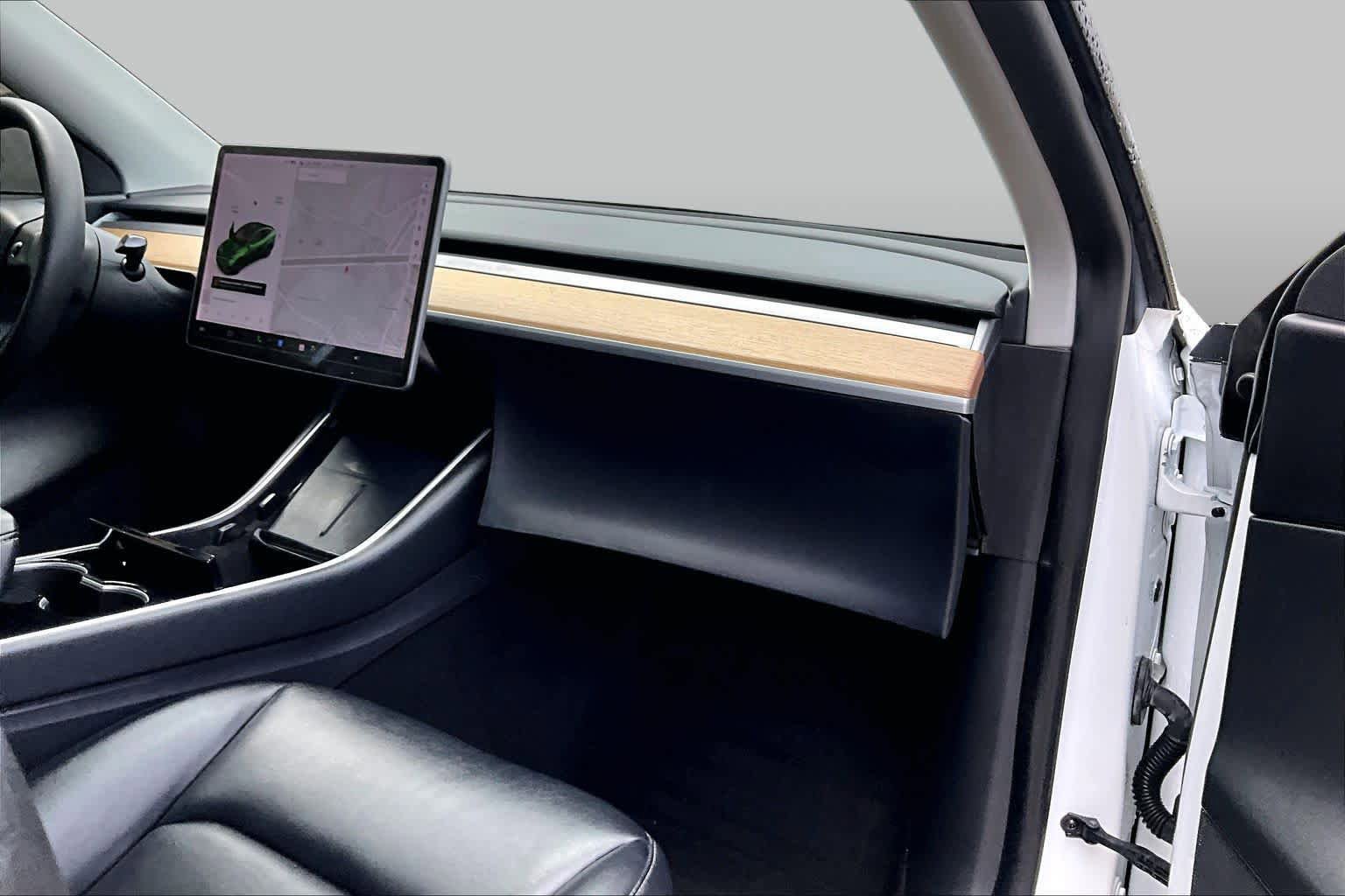 Used 2020 Tesla Model Y Long Range AWD/4WD image 17