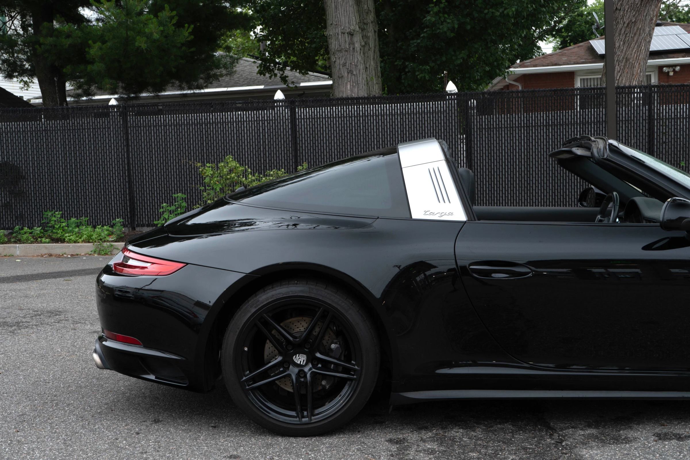 Used 2018 Porsche 911 Targa 4 image 21