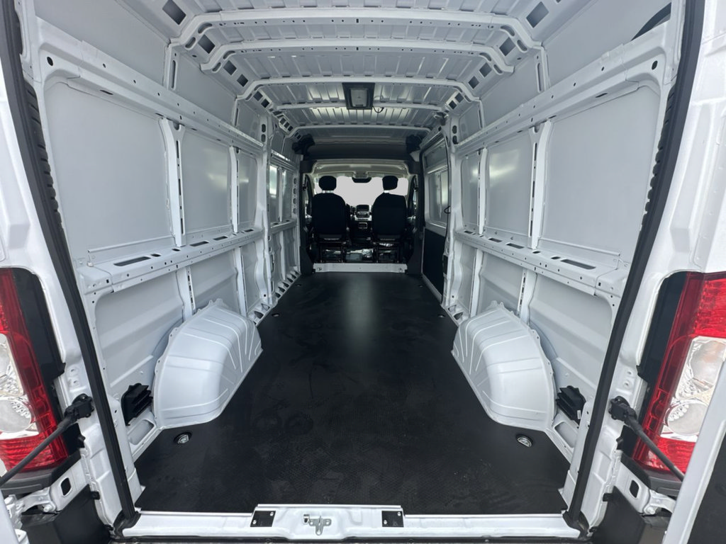 New 2026 RAM ProMaster 2500 w/ Convenience Group FWD image 30
