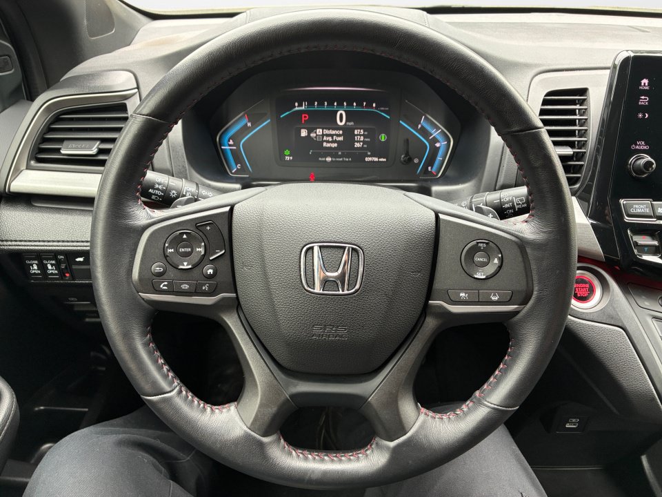 Used 2024 Honda Odyssey Sport image 13