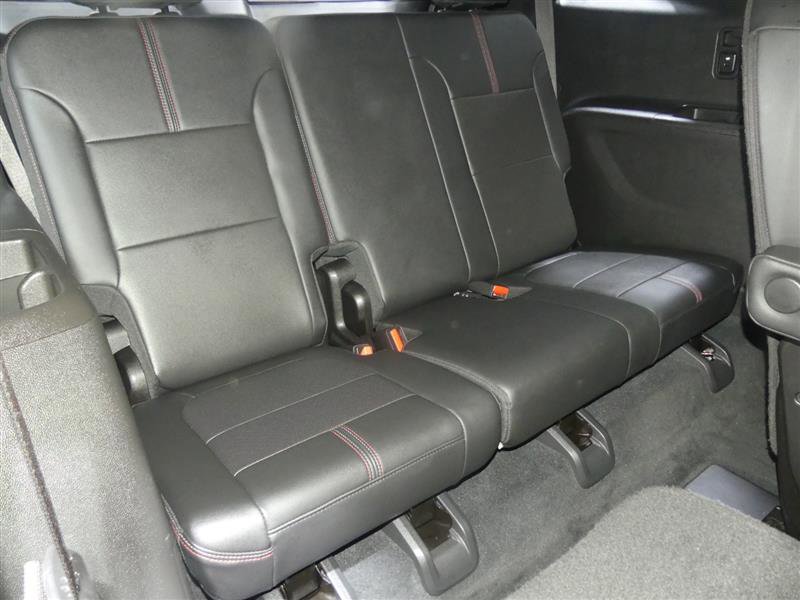 Used 2022 Chevrolet Traverse RS w/ LPO, Floor Liner Package AWD/4WD image 29