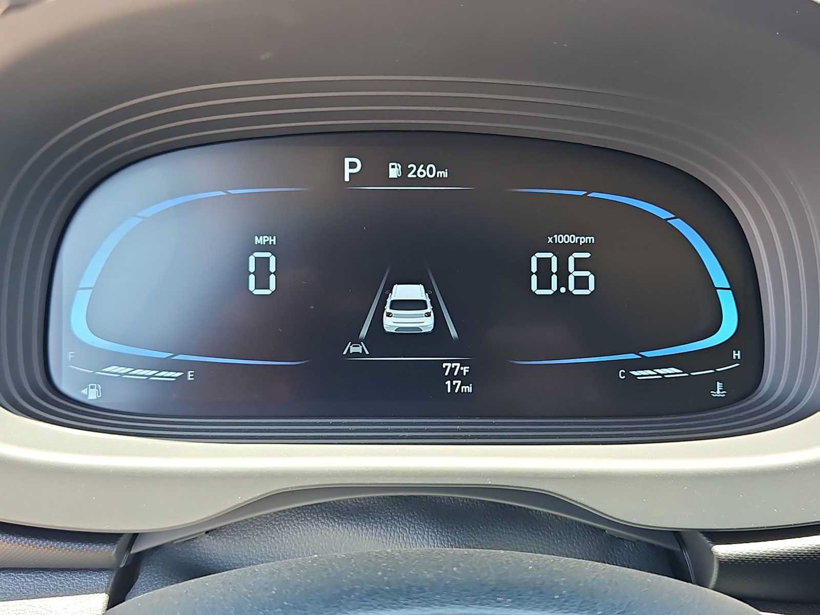 Certified 2026 Hyundai Venue SEL FWD image 32
