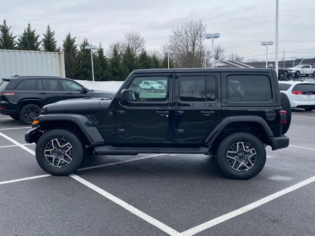 New 2026 Jeep Wrangler Unlimited Sahara AWD/4WD image 4