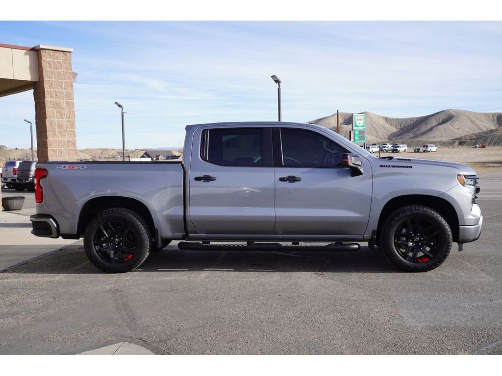 Used 2024 Chevrolet Silverado 1500 RST w/ Redline Edition image 5