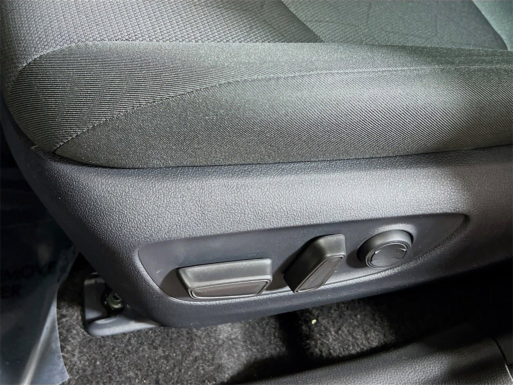 Certified 2025 Toyota RAV4 XLE image 18