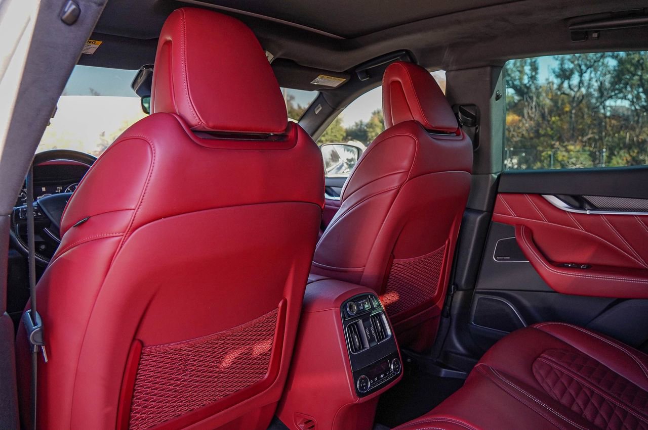 Certified 2022 Maserati Levante Modena S image 32