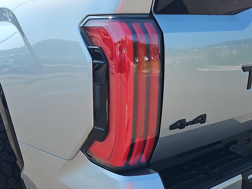 Used 2024 Toyota Tundra Platinum w/ TRD Off-Road Package AWD/4WD image 34
