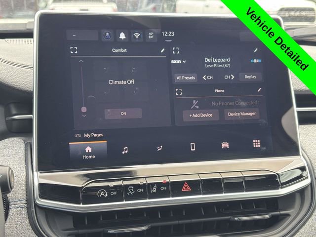 Used 2024 Jeep Compass Latitude image 16