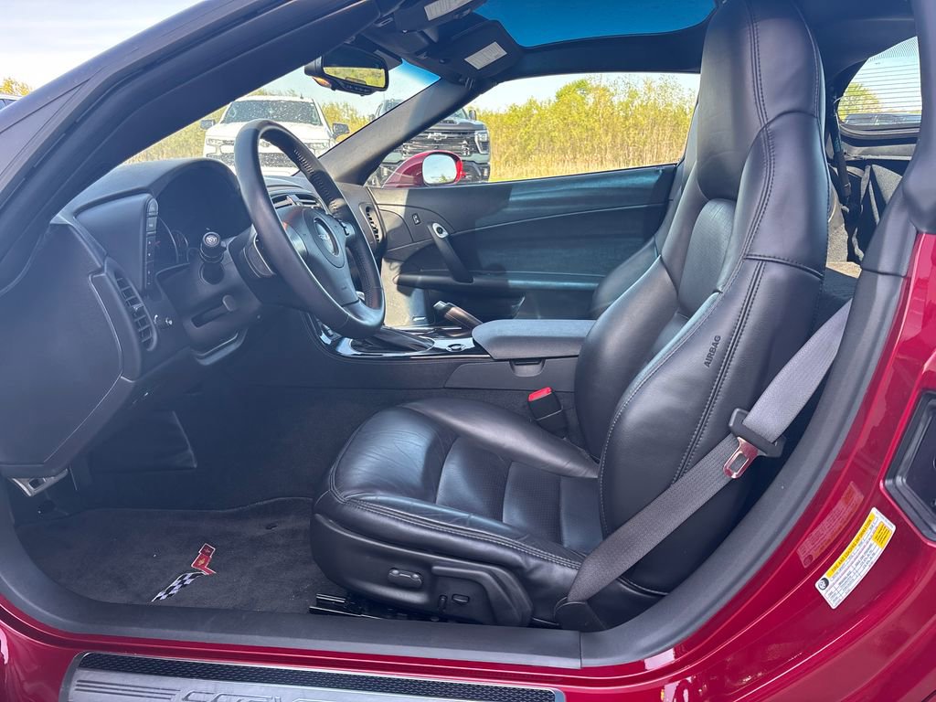 Used 2008 Chevrolet Corvette Coupe w/ Preferred Equipment Group RWD image 24