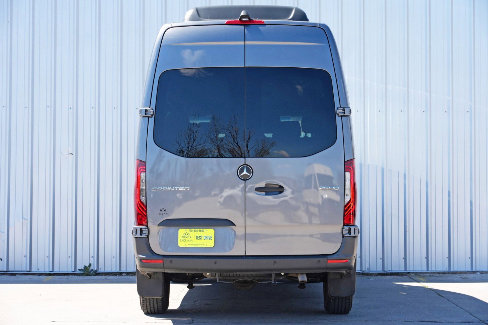 Used 2023 Mercedes-Benz Sprinter 2500 image 49