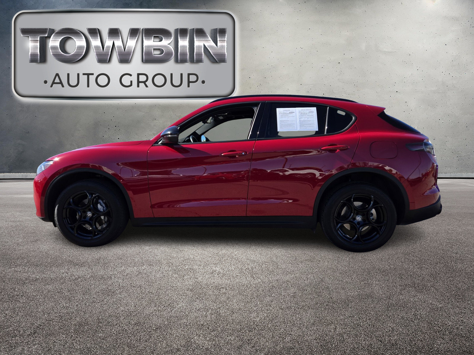 Used 2024 Alfa Romeo Stelvio Sprint AWD/4WD image 7