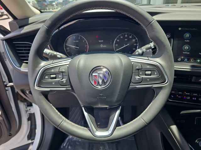 Certified 2022 Buick Envision Preferred FWD image 26