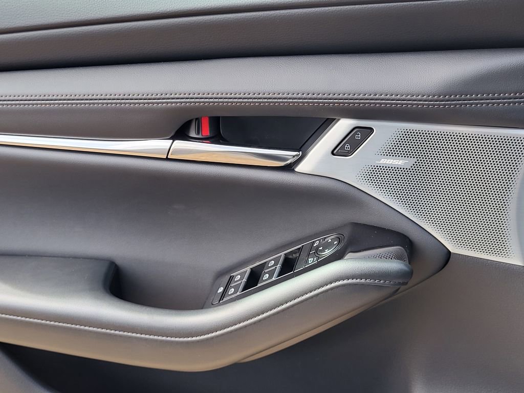 New 2026 MAZDA MAZDA3 2.5 S Hatchback w/ Premium Pkg image 11