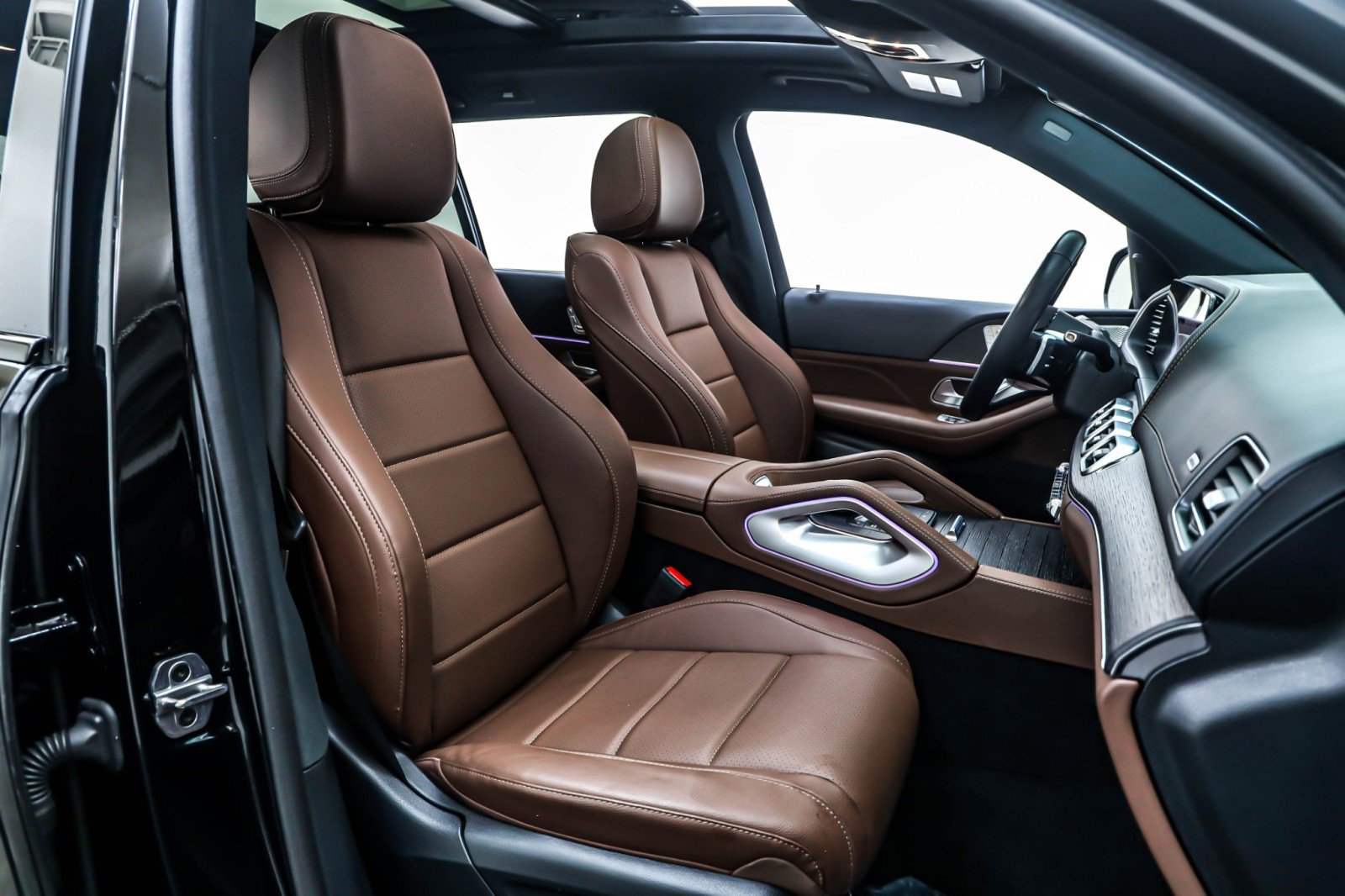 Certified 2024 Mercedes-Benz GLS 450 4MATIC image 7