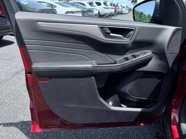 Used 2022 Ford Escape SE w/ Convenience Package AWD/4WD image 13