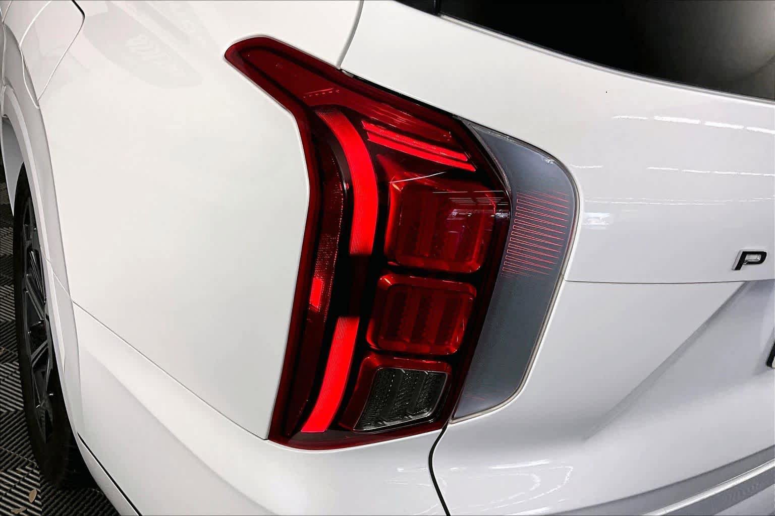 Used 2022 Hyundai Palisade Calligraphy FWD image 25