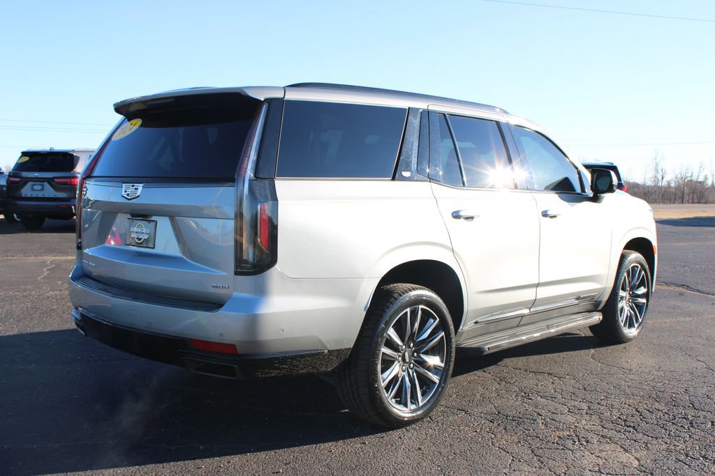 Used 2024 Cadillac Escalade Sport AWD/4WD image 9