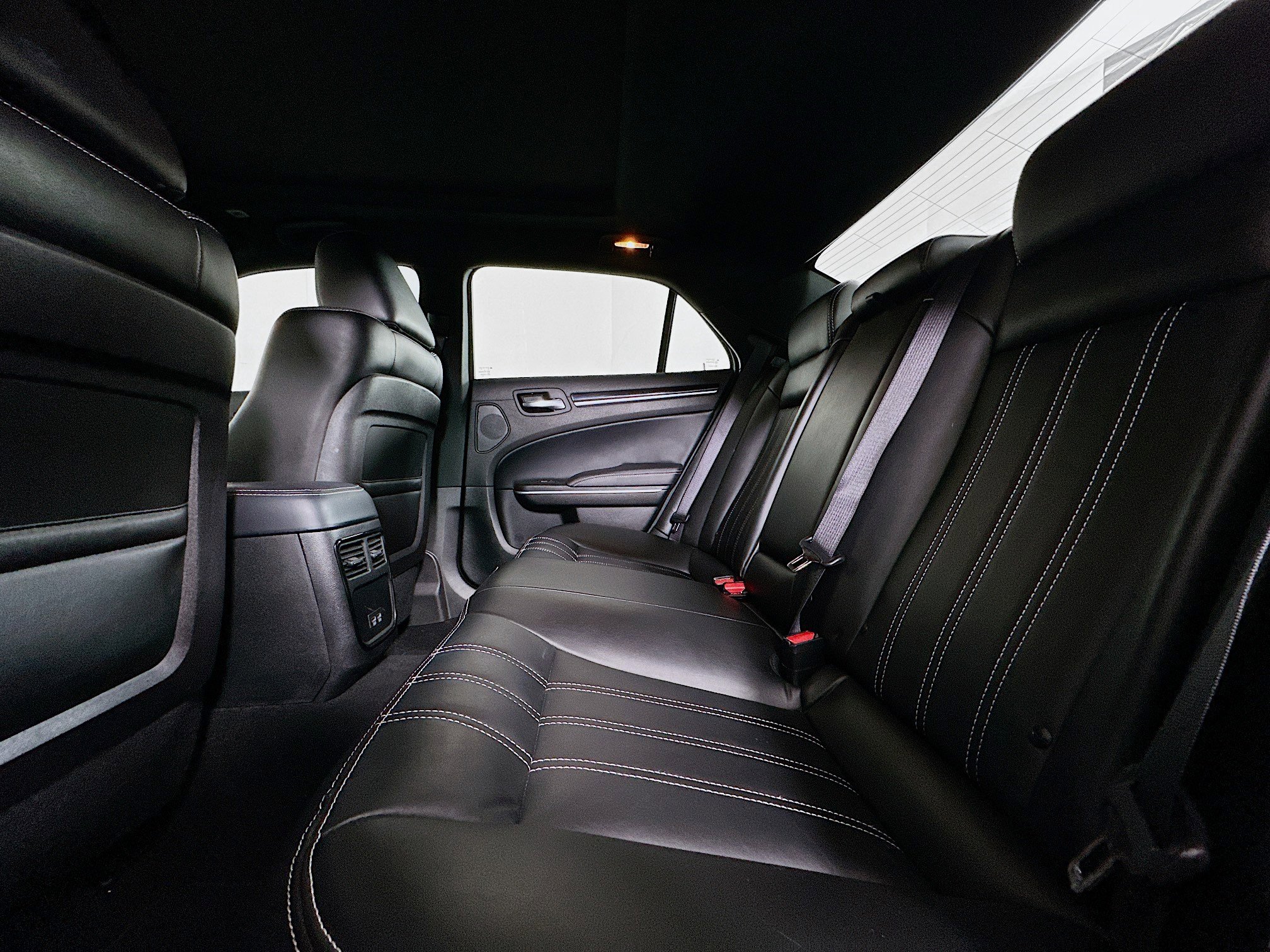 Used 2023 Chrysler 300 S image 29