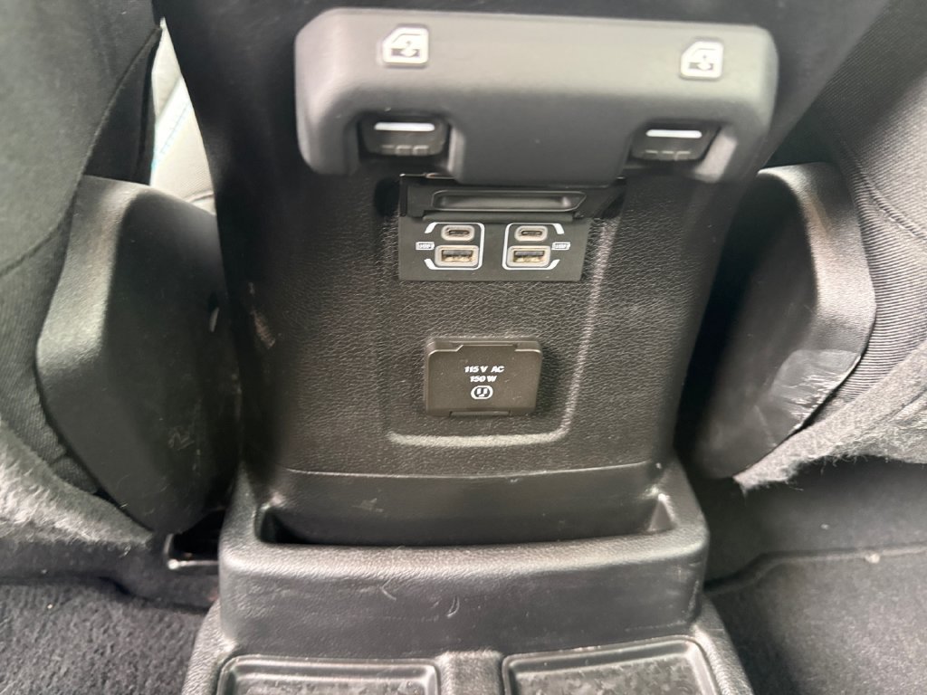 Used 2024 Jeep Wrangler Unlimited Rubicon 4xe AWD/4WD image 21