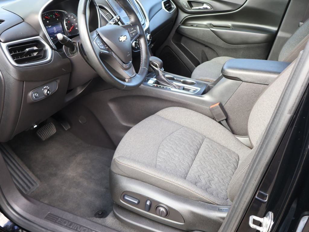 Used 2024 Chevrolet Equinox LT AWD/4WD image 21