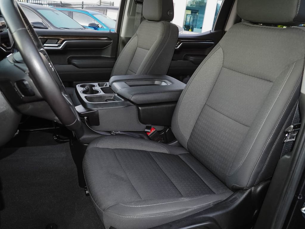 Used 2022 Chevrolet Silverado 1500 LT Trail Boss AWD/4WD image 20