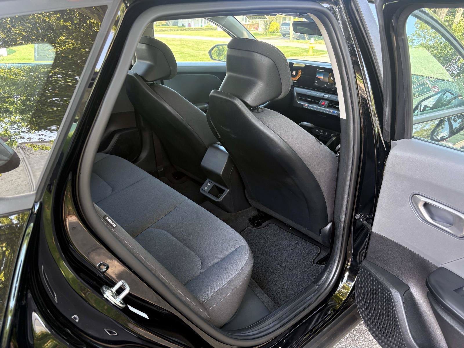 Certified 2025 Kia K4 FWD image 24
