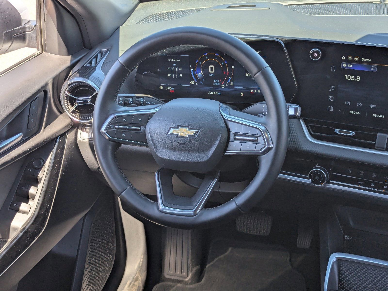 Used 2026 Chevrolet Equinox LT image 16