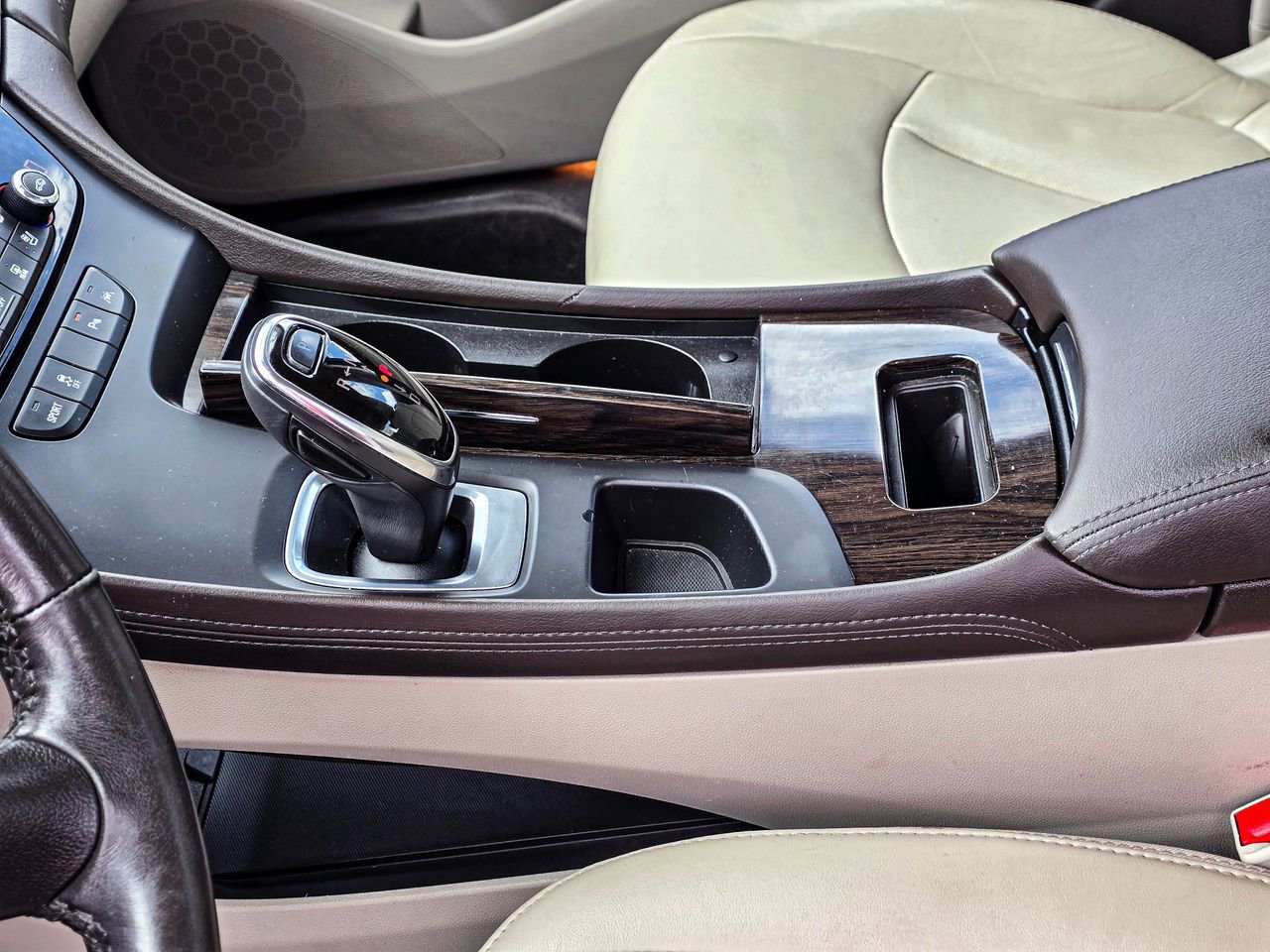 Used 2017 Buick LaCrosse Premium w/ Dynamic Driver Package image 15