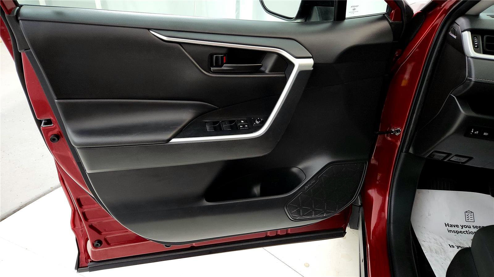 Certified 2023 Toyota RAV4 LE AWD/4WD image 22