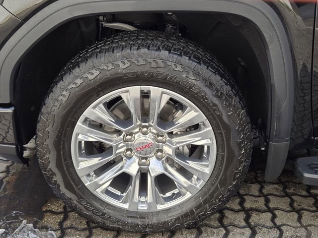 Used 2025 GMC Sierra 1500 Denali AWD/4WD image 11