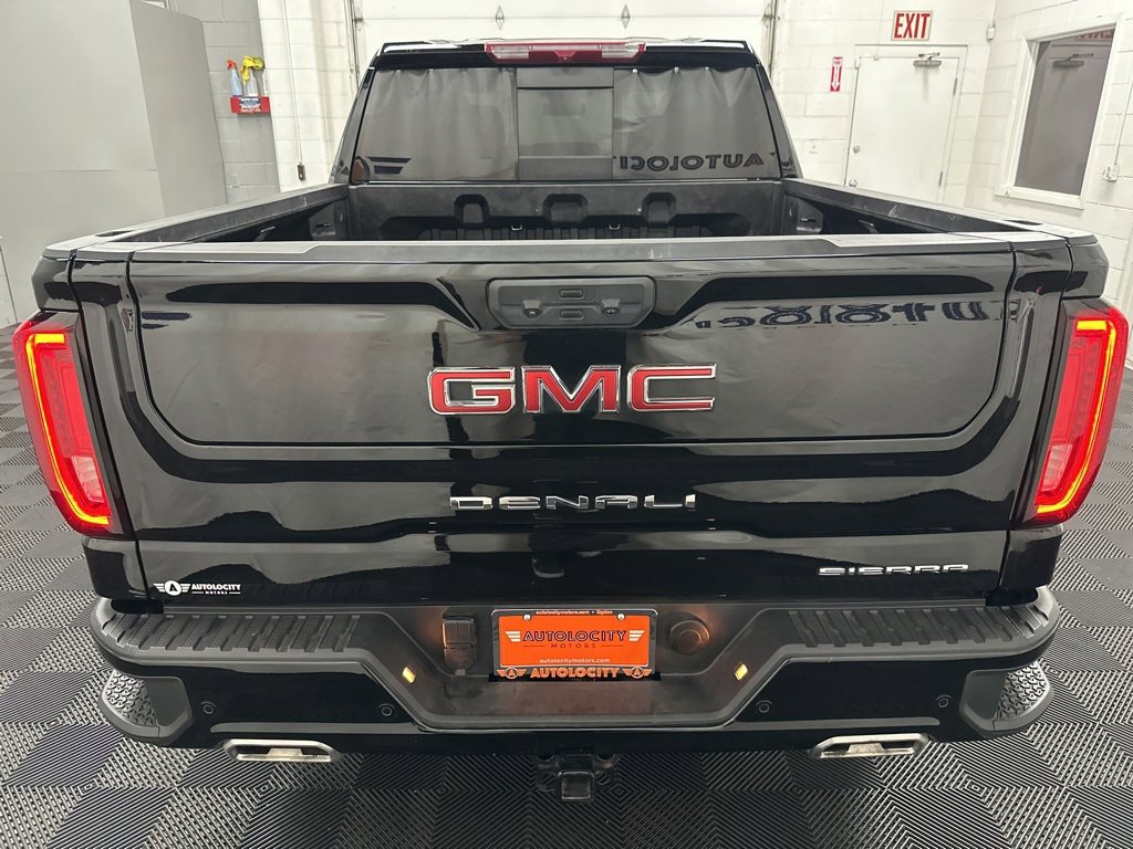 Used 2024 GMC Sierra 1500 Denali w/ Denali Carbonpro Edition image 8