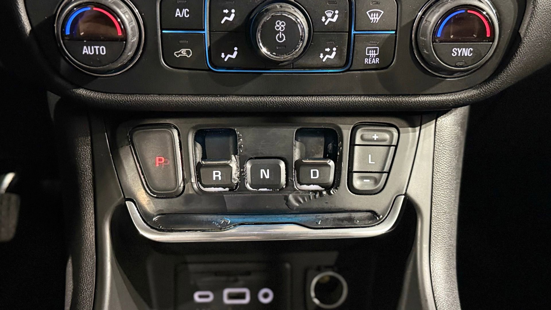Used 2019 GMC Terrain Denali w/ Advanced Safety Package AWD/4WD image 79