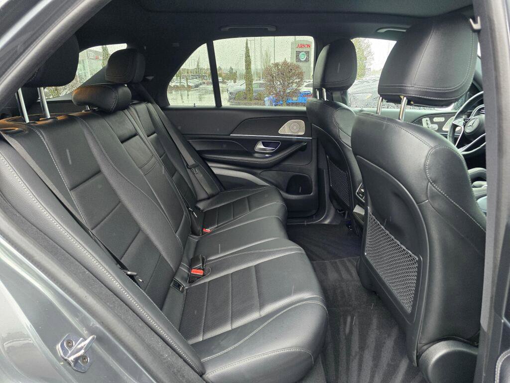 Used 2025 Mercedes-Benz GLE 450e 4MATIC image 24