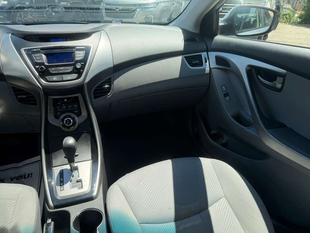 Used 2013 Hyundai Elantra GLS FWD image 20