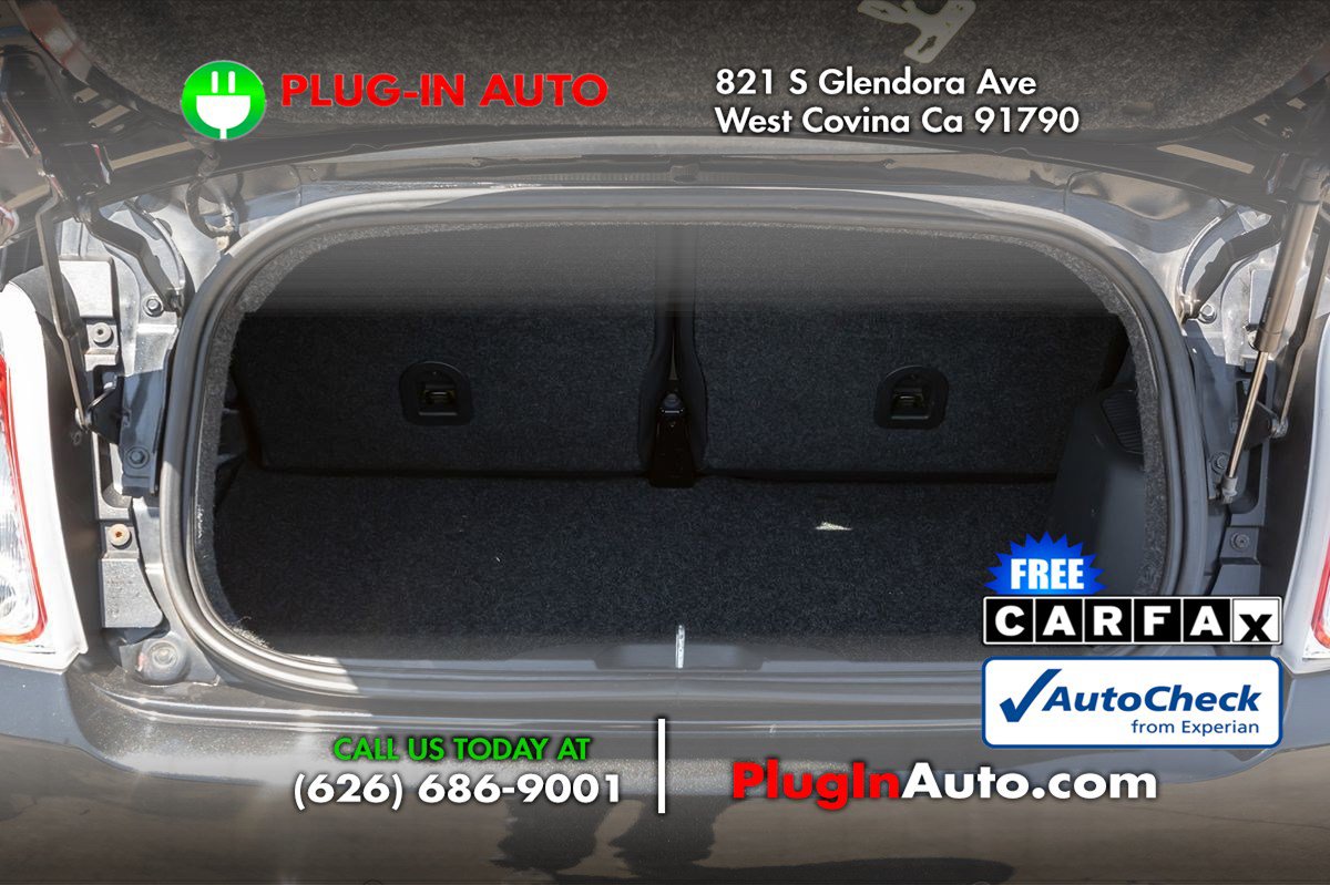 Used 2012 FIAT 500 Lounge w/ Luxury Leather Pkg FWD image 14