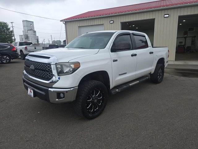 Used 2018 Toyota Tundra SR5 w/ SR5 Upgrade Package AWD/4WD image 7