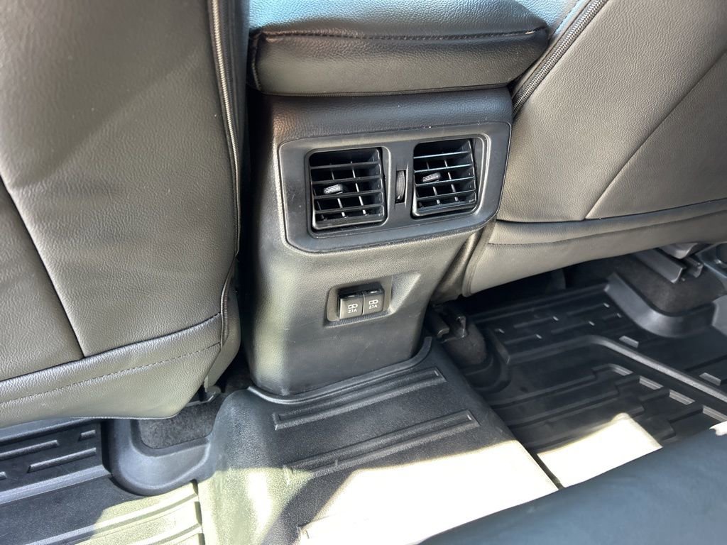 Used 2020 Toyota RAV4 XLE image 14