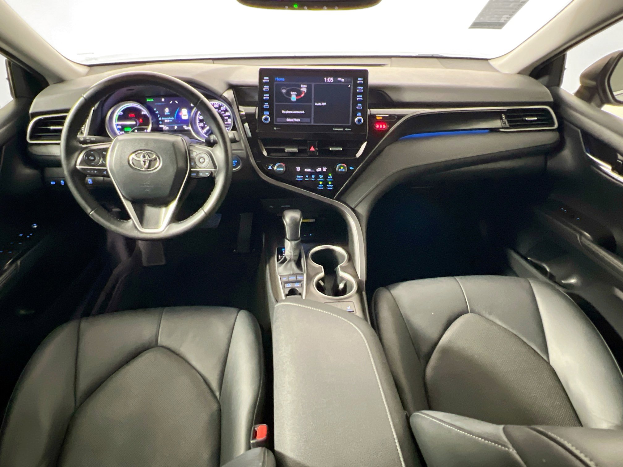 Used 2022 Toyota Camry XLE image 30