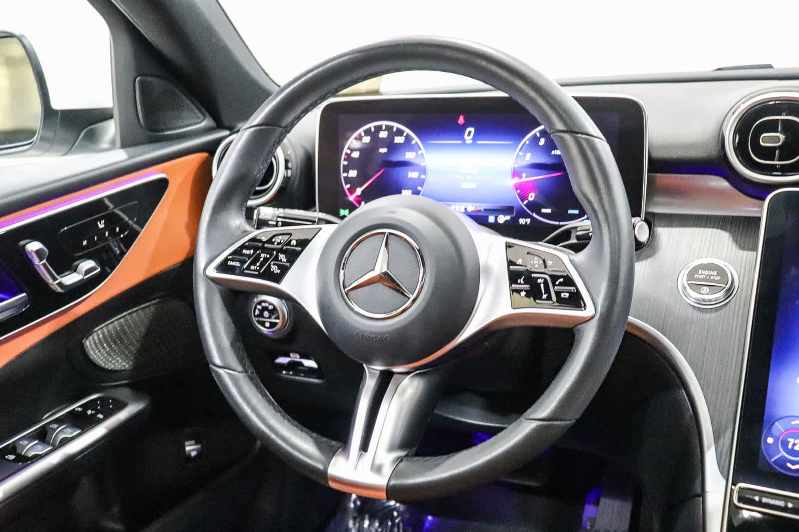 Used 2024 Mercedes-Benz C 300 4MATIC Sedan image 21