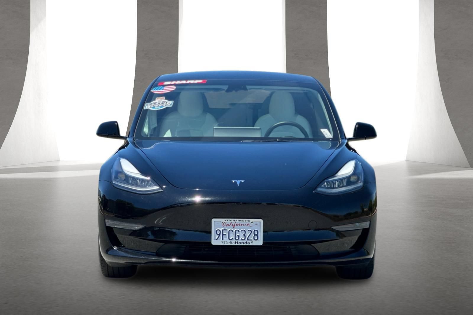 Used 2023 Tesla Model 3 Standard Range RWD image 9