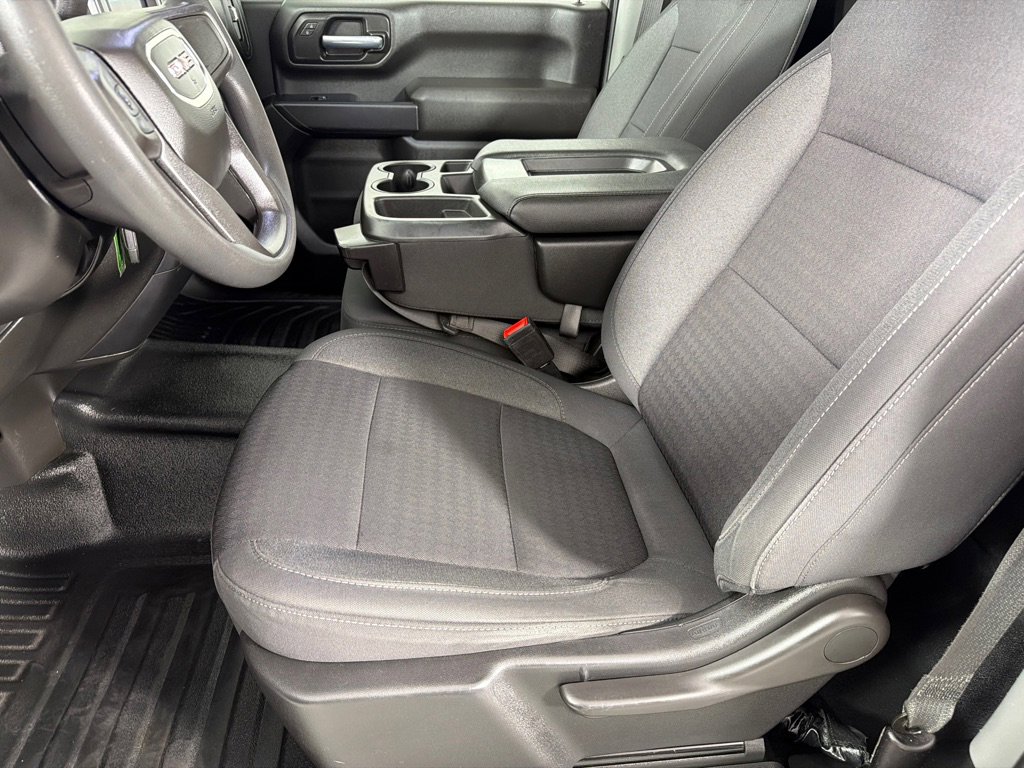 Used 2022 GMC Sierra 2500 Pro w/ Fleet Convenience Package RWD image 12