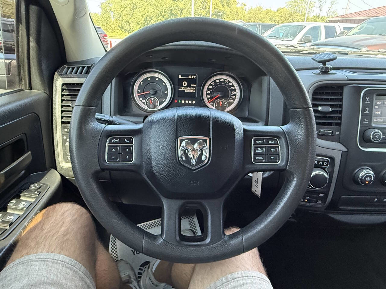 Used 2015 RAM 1500 Express image 17