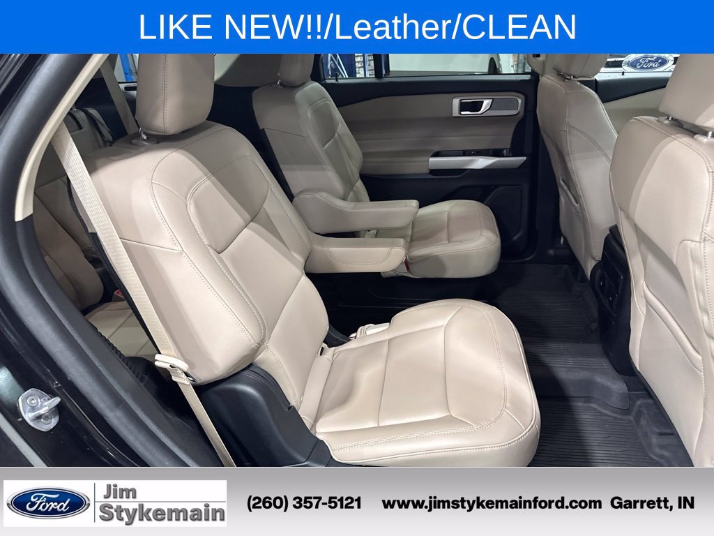 Used 2024 Ford Explorer XLT w/ Equipment Group 202A AWD/4WD image 12
