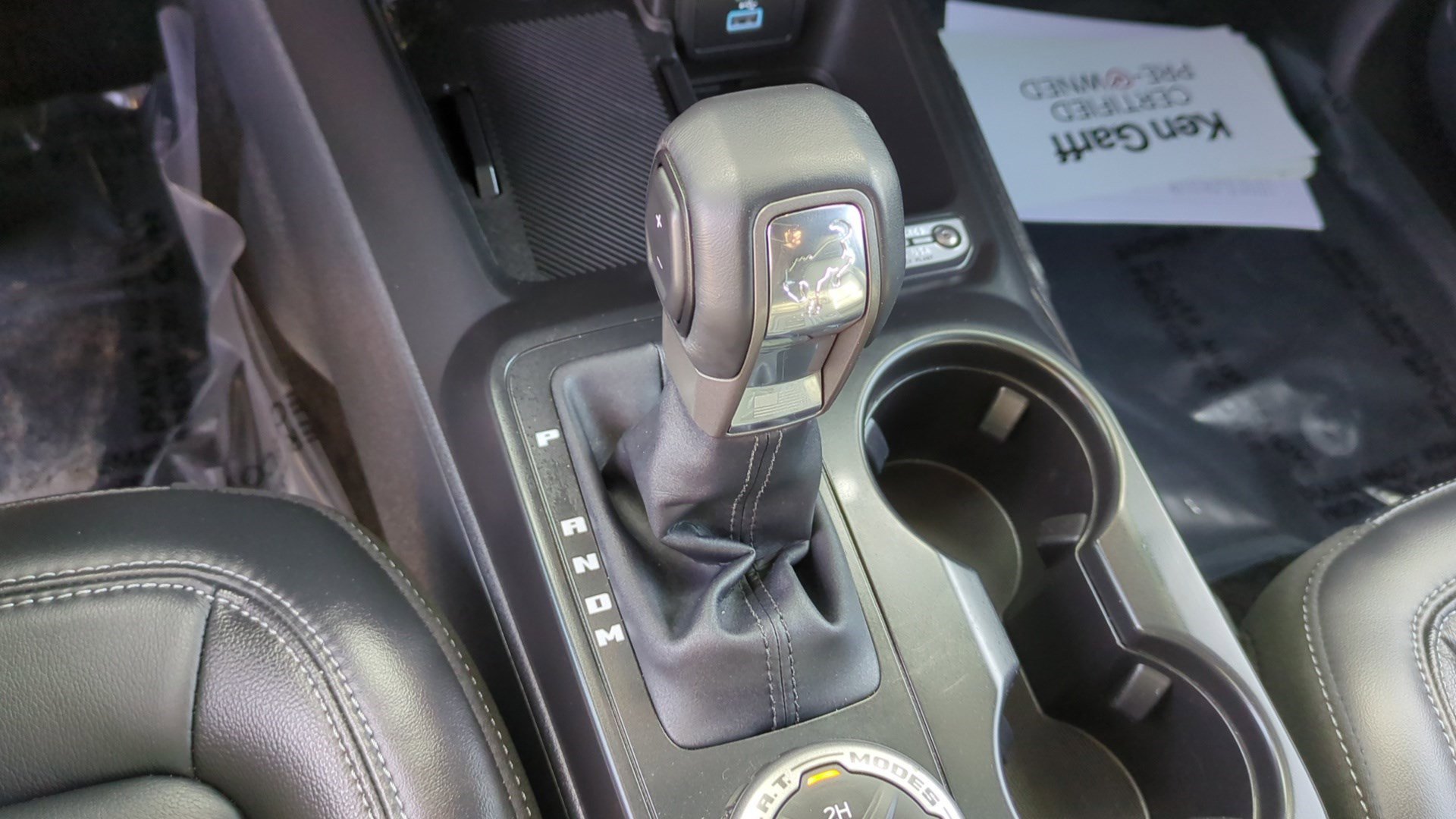 Used 2025 Ford Bronco Outer Banks image 25