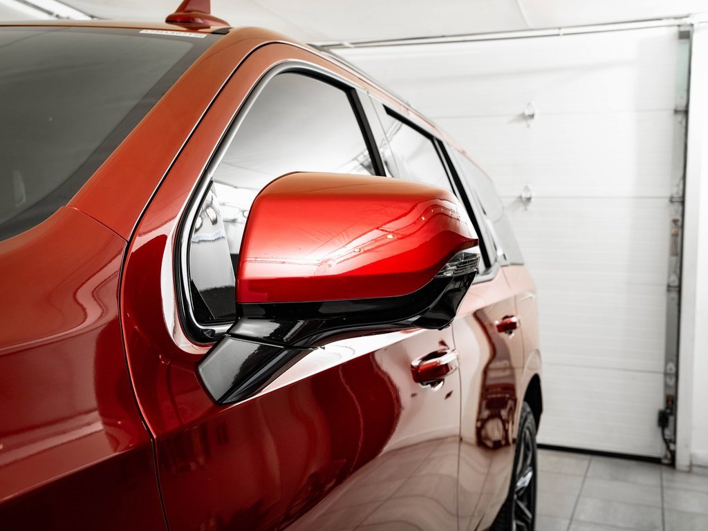 Used 2024 Cadillac Escalade Sport Platinum image 17