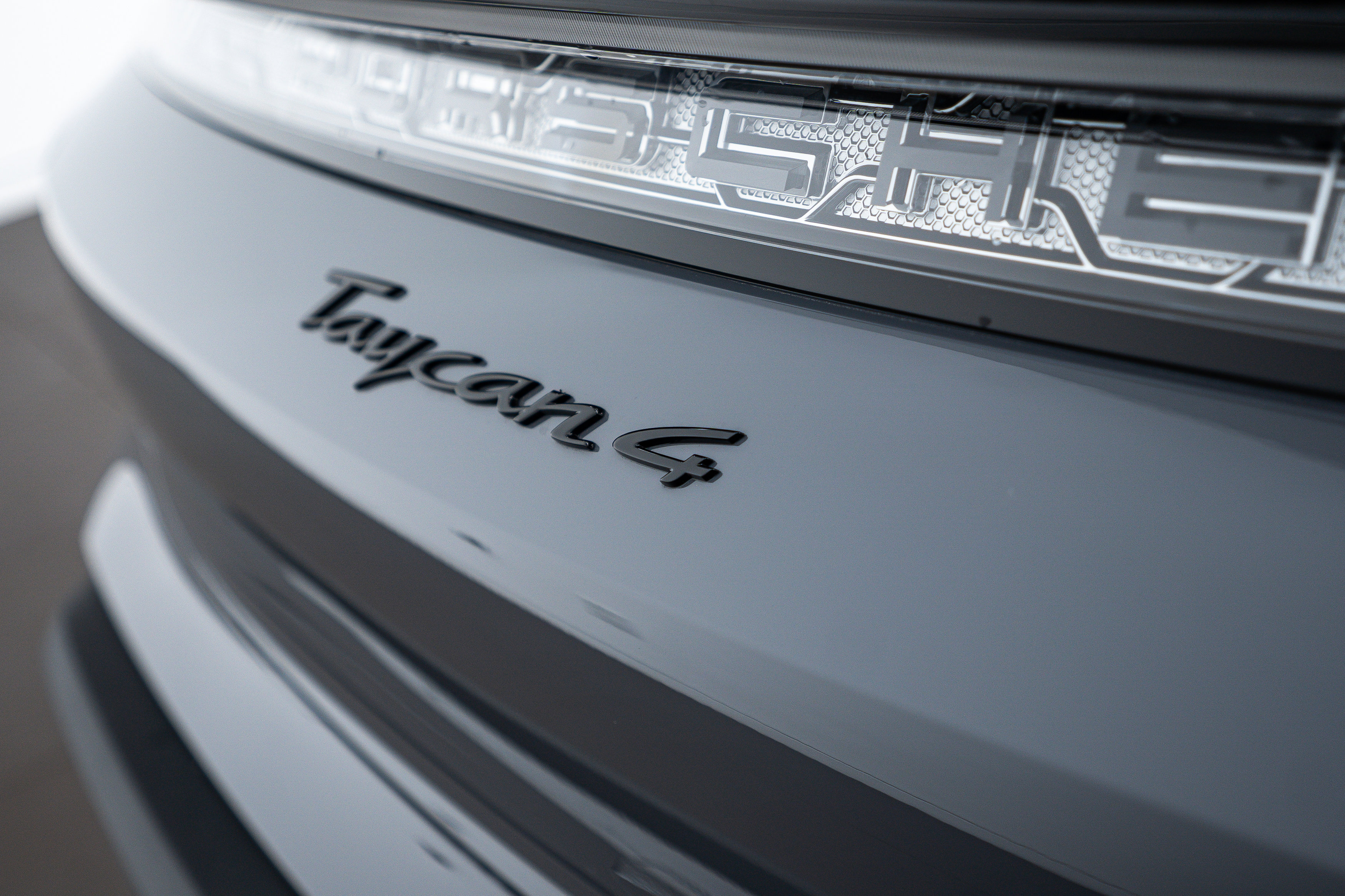 New 2025 Porsche Taycan 4 Cross Turismo image 25