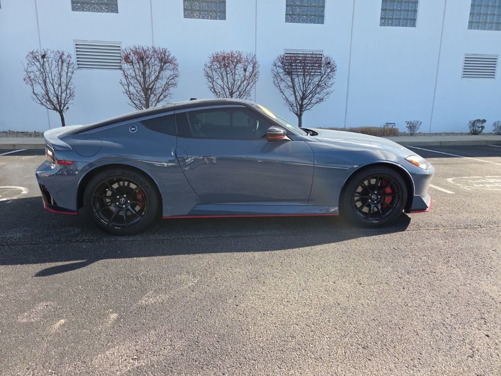 Used 2024 Nissan Z NISMO w/ Floor Mat Package image 9