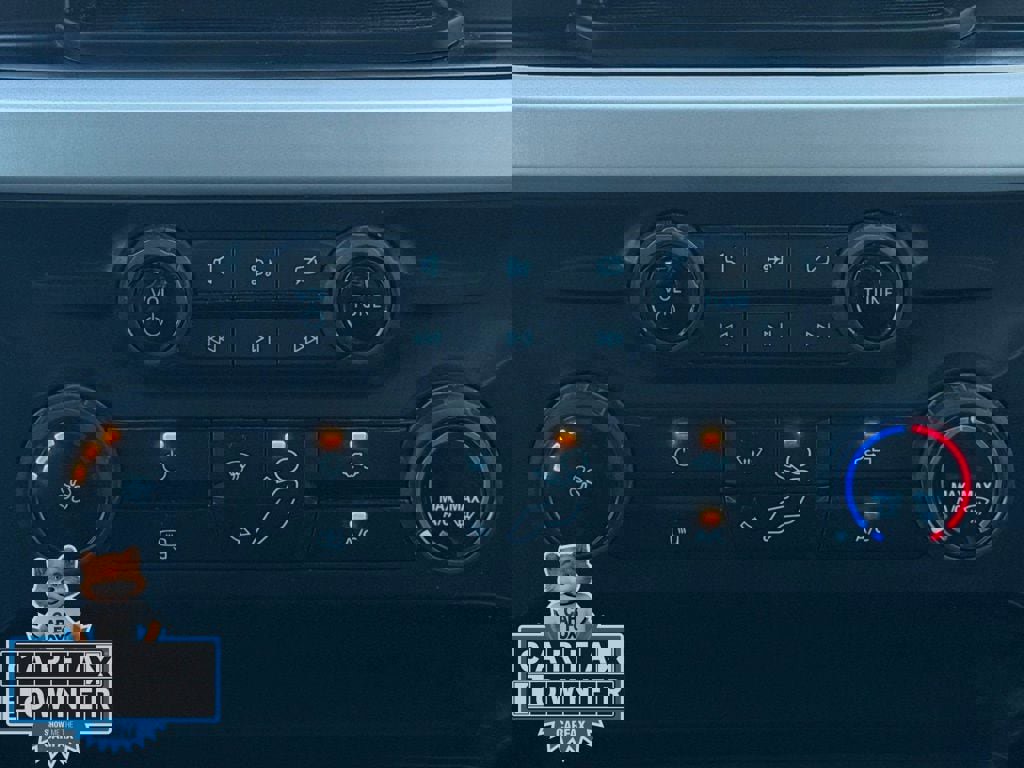 Used 2023 Ford F250 XLT w/ FX4 Off-Road Package image 18