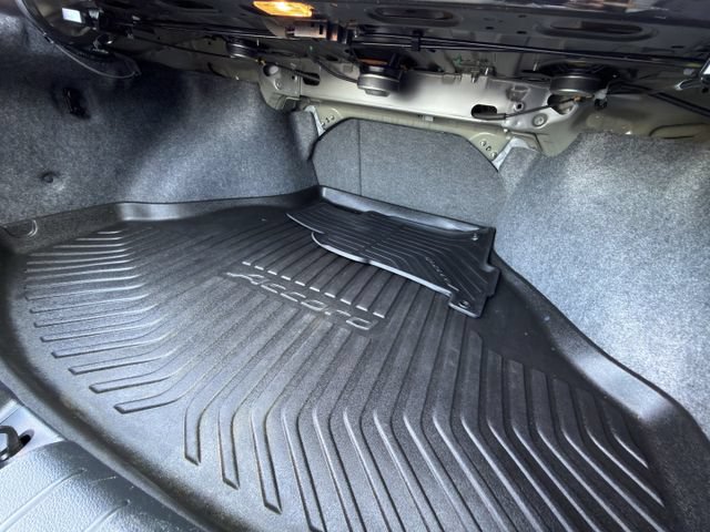 Used 2016 Honda Accord EX-L image 30