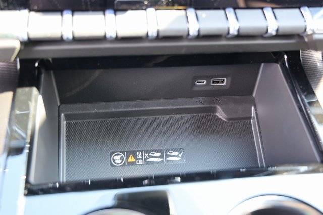 New 2026 GMC Yukon Elevation image 22